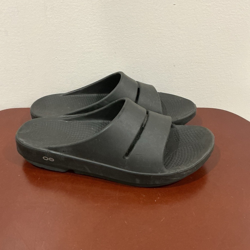 EUC OOFOS OOahh Recovery Men's Size 11 Sandals Sport Slide On Black Beach Pool